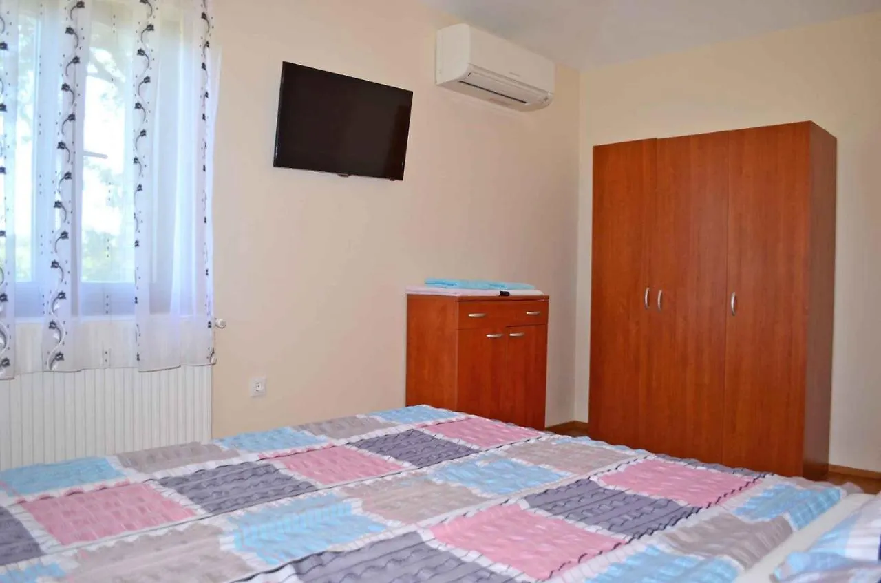 Holiday Home In Medulin/Istrien 9246  Medulin